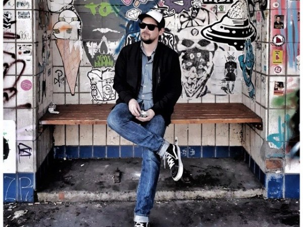 Conoce a Felipe Gómez, periodista y creador de Chile&nbsp;Punk